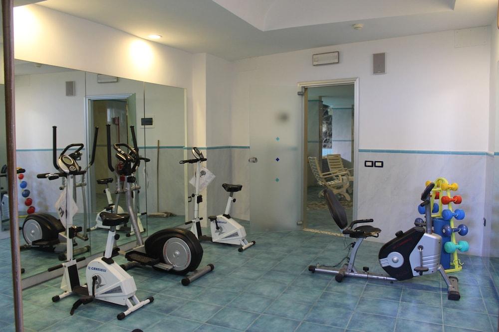 Hotel Terme Alexander Ischia Bagian luar foto