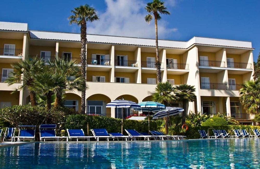 Hotel Terme Alexander Ischia Bagian luar foto