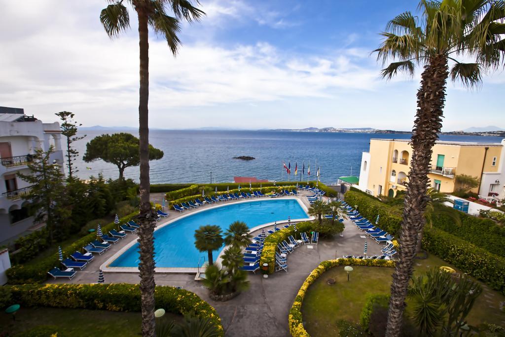 Hotel Terme Alexander Ischia Bagian luar foto
